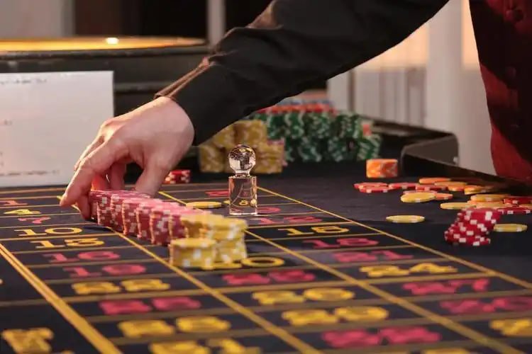 istana 62 featured game showcase